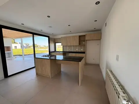 Casa en Venta al Este