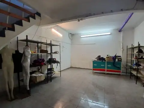 Local en Venta 35 años