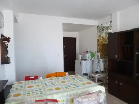 Departamento Edificio Riazor II  5° A al frente con balcon vista al mar y cochera