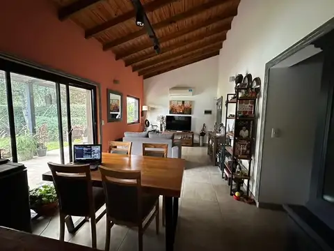 Indio Cua golf Club, Exaltacion de la Cruz