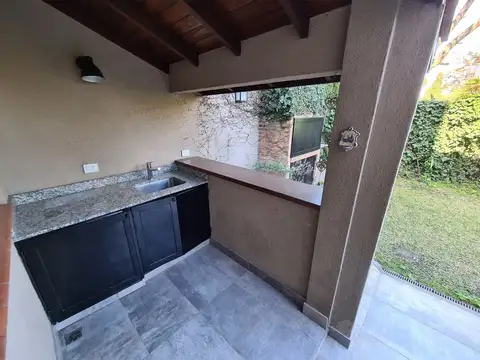 ALQUILER TEMPORARIO SIN MUEBLES X 1 AÑO...!