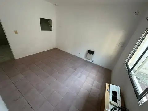 Depto Tipo Casa en Alquiler de 2 ambientes