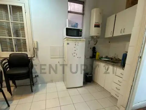 DEPARTAMENTE 5 AMBIENTES EN PLENO CENTRO