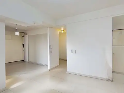 DEPTO 2 AMB EN VENTA EN V. GRAL. MITRE CON PATIO