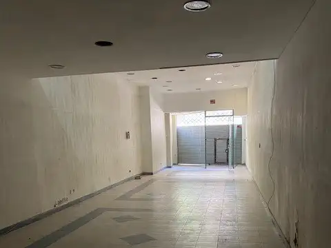 Local en Venta en Balvanera, USD 365.000