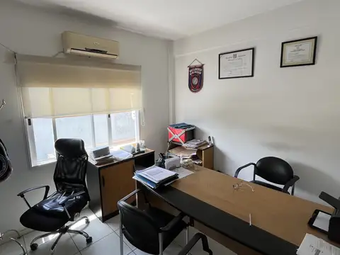 Oficina en Alquiler en Centro, $ 350.000
