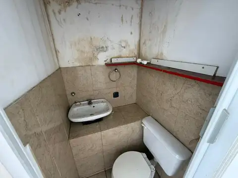 Local en Alquiler 40 años