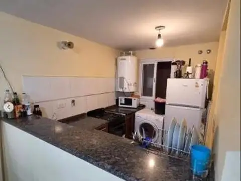 Avenida J. M. de Pueyrredón  al 100