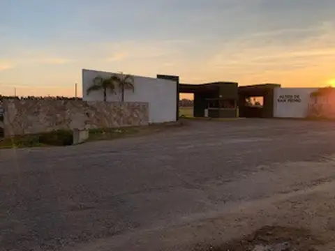 Av Lucio V Mansilla 1500