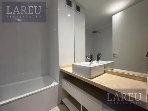 Departamento dos ambientes en AGORA I