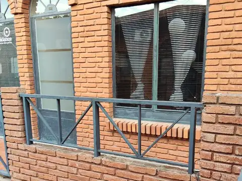 Local Comercial - Paseo los Naranjos