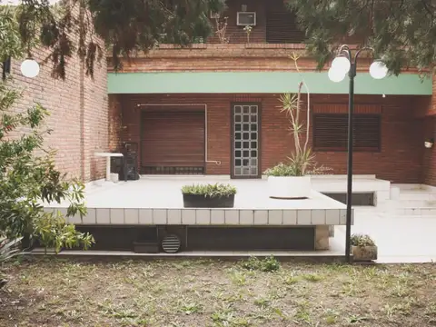 Casa en Venta en Caseros, USD 495.000