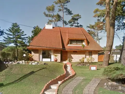 Casa 4 dorm en alquiler anual punta del este