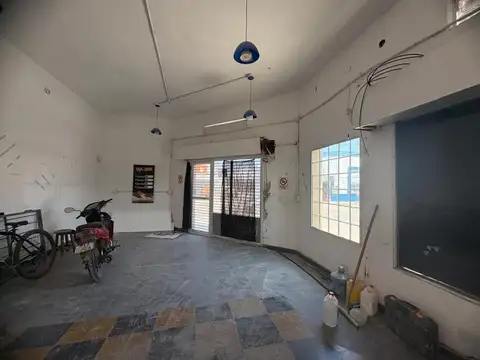 Local en Alquiler en Zarate, $ 600.000
