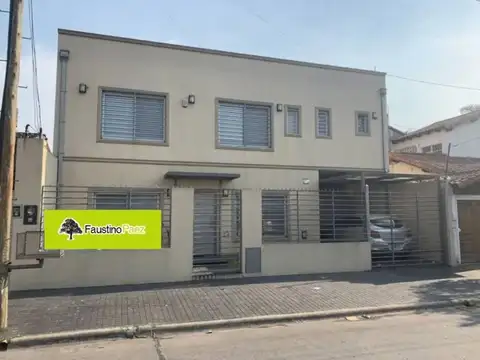 Casa - Venta - Argentina, Morón - VIrrey Liniers 800