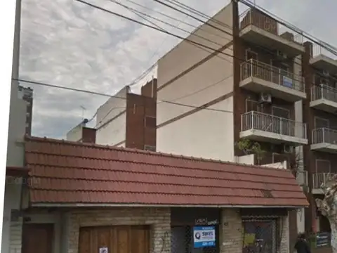 Almirante Brown 2172