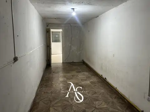 Oficina 2 ambientes con 1 baño