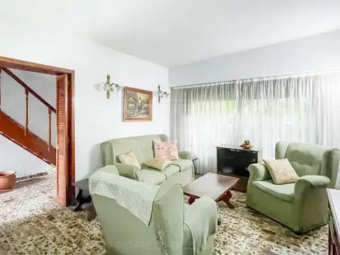 Ricardo Rojas al 3900 entre Santiago del Estero y Savio