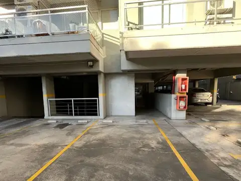 Cochera en Venta Fija