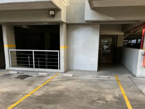 Cochera en Venta, Olivos, Vicente Lopez