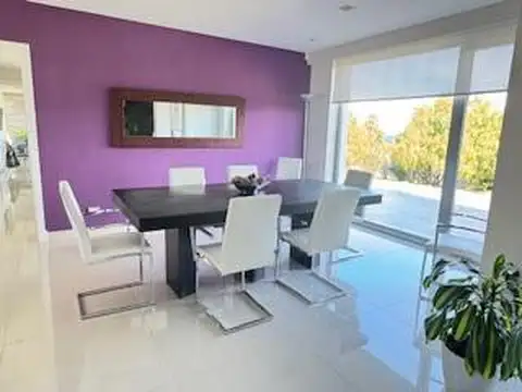 Luis Piedrabuena al 7900