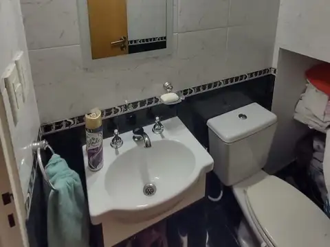 OPORTUNIDAD DUPLEX 3 AMBIENTES CON COCHERA ESCUCHA OFERTA