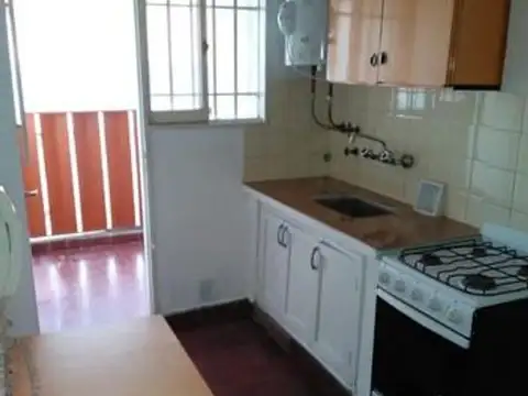 Soldado Ruiz 2065 , Piso 1