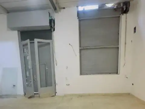 Local en Alquiler en Once, $ 790.000