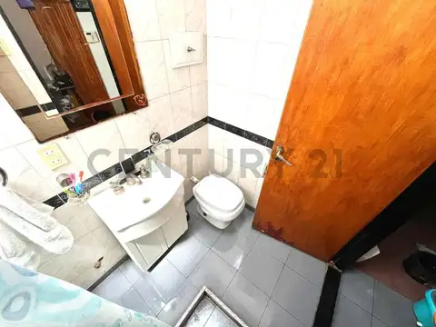 Departamento en Venta con 3 cocheras