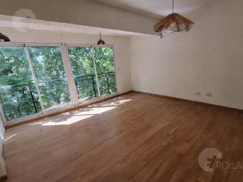 Venta 3 ambientes apto profesional con balcón aterrazado Palermo Nuevo