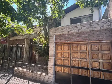 Casa en Alquiler de 4 dormitorios