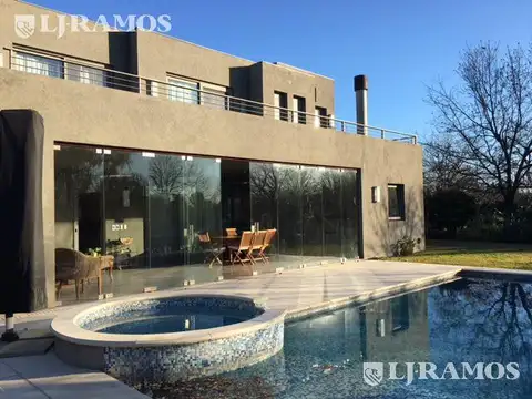 Ayres de Pilar-Km 43,5 Panamericana . Ramal Pilar.