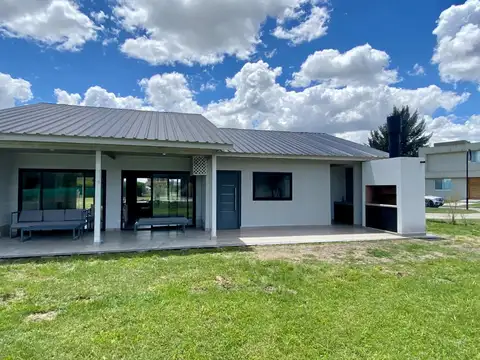 VENTA CASA AREA 60 LA VICTORIA COUNTRY OPORTUNIDAD