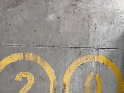 COCHERA PRIVADA EN CENTRO DE BANFIELD (FC)