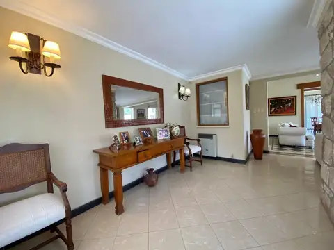 Casa en Venta en Arguello, USD 390.000