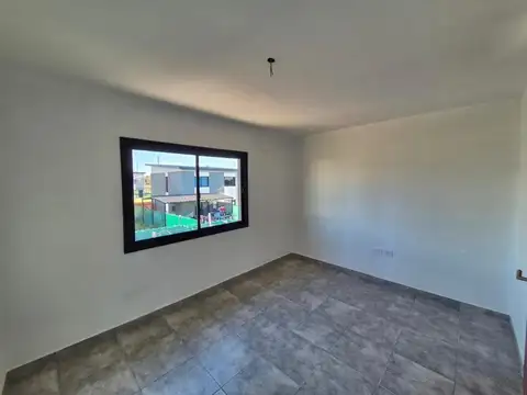 Casa en Alquiler en Moreno, $ 500.000