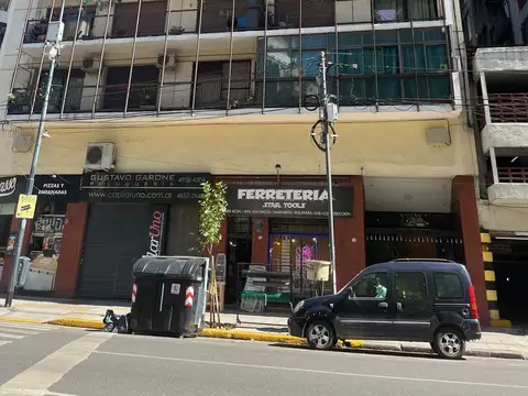 CABALLITO. DOS AMBIENTES AMPLIOS. EXCELENTE UBICACIÓN.