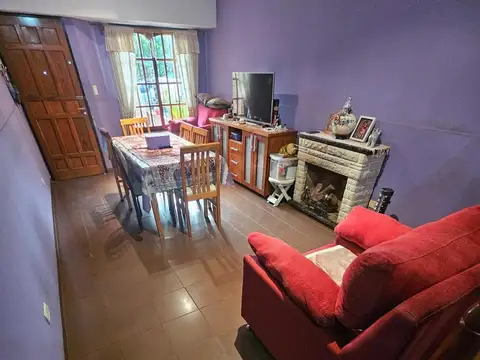 Casa en Venta en Isidro Casanova, USD 89.000