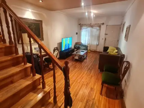 Casa en Venta en Monte Castro, USD 230.000