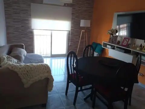 Las Flores  1600 , Piso 9