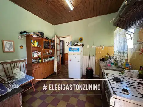 CALLE 49 ENTRE 16 Y 18