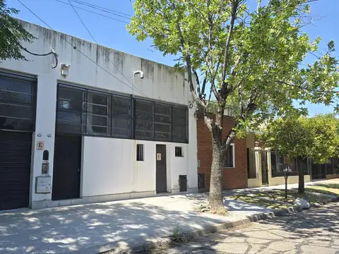 Deposito galpón taller  en venta con local y oficina en Wilde  al 1900 Boulogne