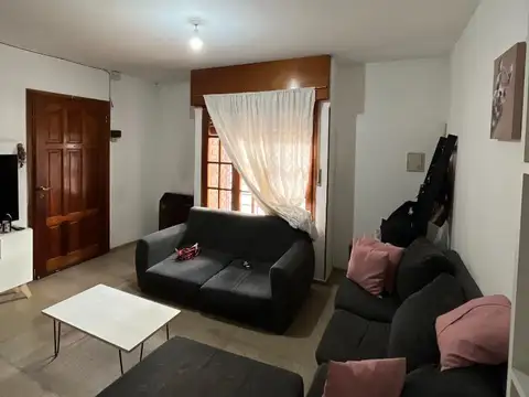 Departamento en Venta en Alberdi, USD 85.000