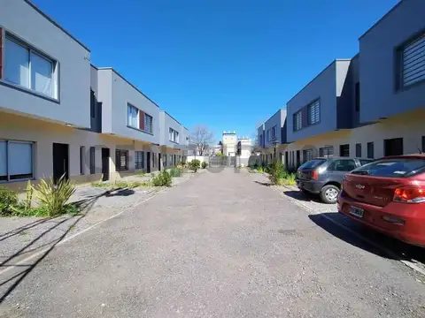 Chilavert 900, Piso 0