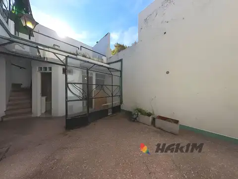 Depto Tipo Casa 2 ambientes con 2 baños