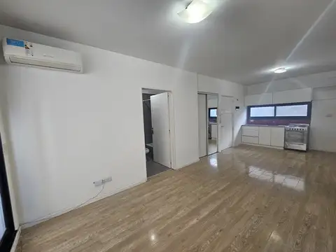 Departamento Monoambiente con Balcón en Alquiler. Caballito