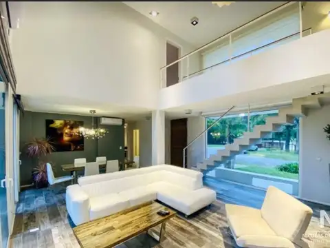 Casa en Alquiler Temporal de 4 dormitorios