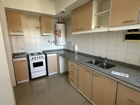 Las Piedras 1200, Piso 2