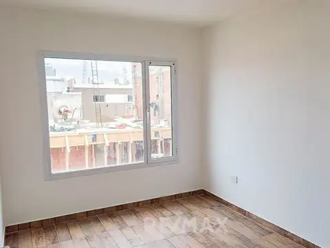 Depto Tipo Casa en Venta 8 años
