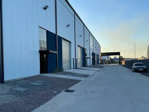 Depósito en  colectora panamericana km 36 - Nave de 1.110 m2 cubiertos